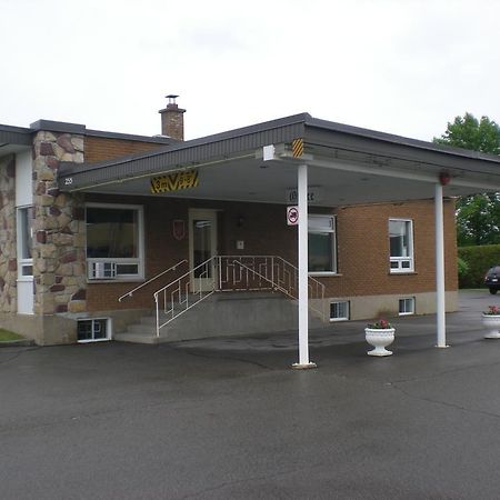 Motel Vaudreuil Bagian luar foto