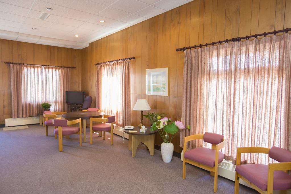 Motel Vaudreuil Bagian luar foto